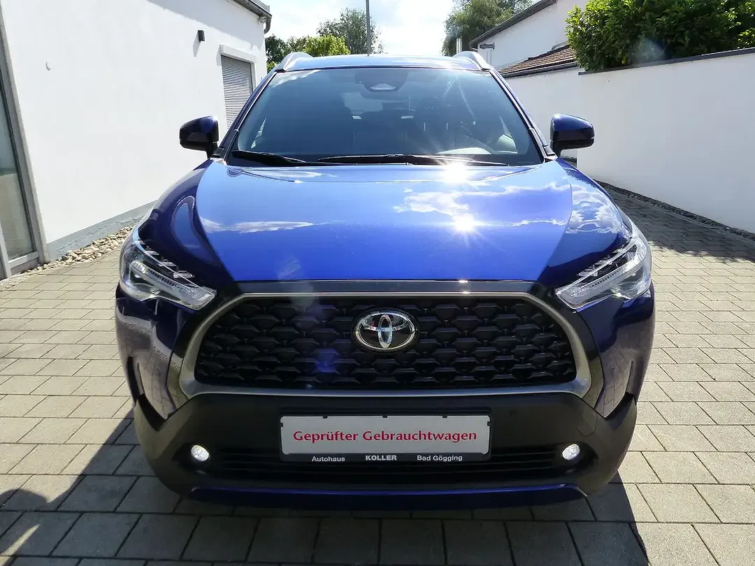 Toyota Corolla Cross - Thumbnail 5