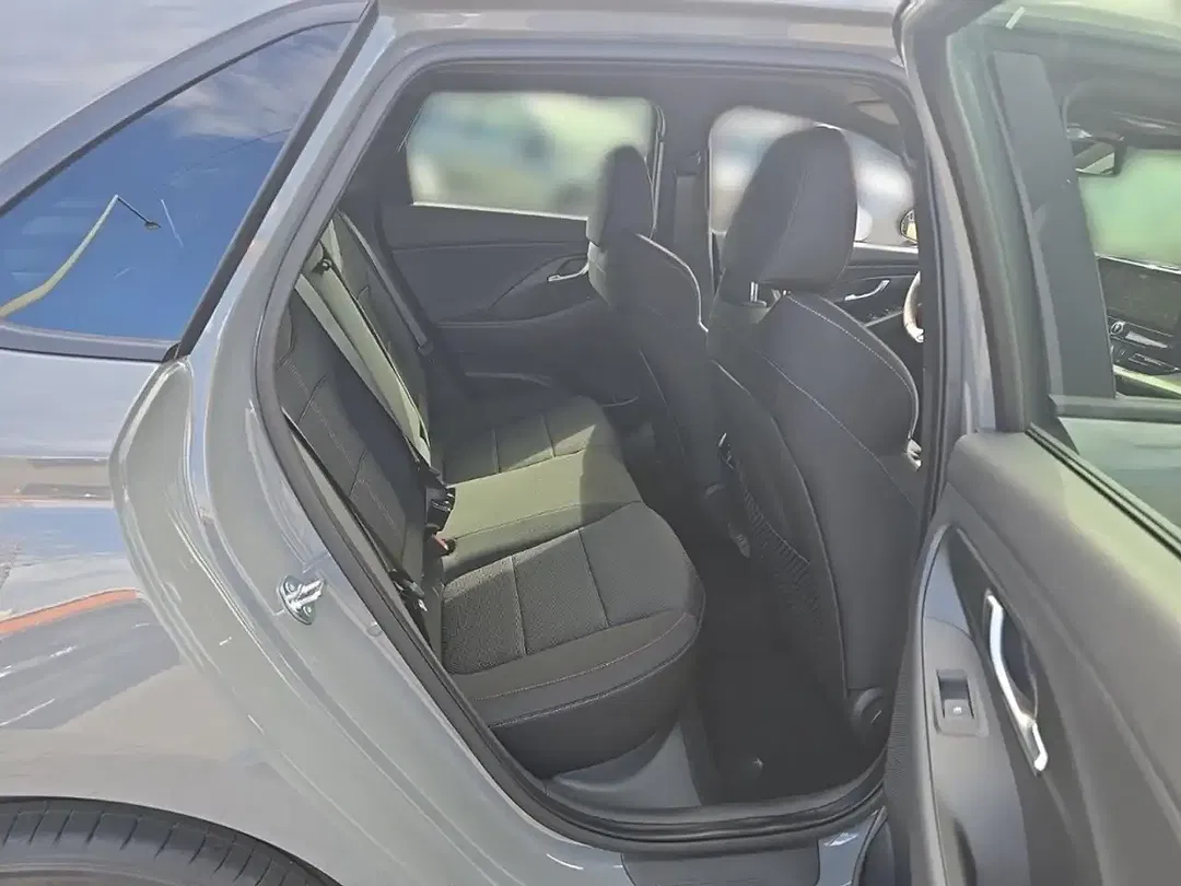 Hyundai i30 - Thumbnail 13
