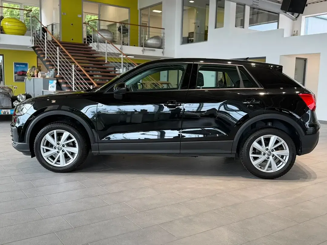 Audi Q2 - Thumbnail 2