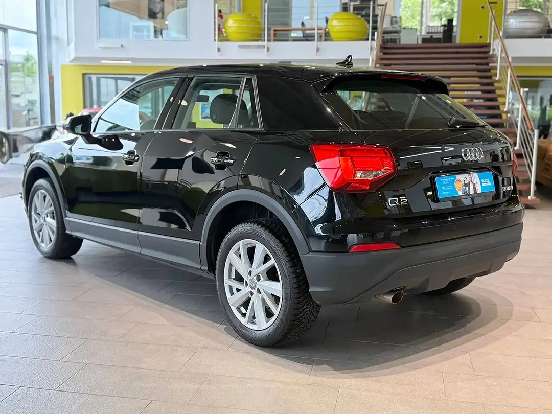 Audi Q2 - Thumbnail 3