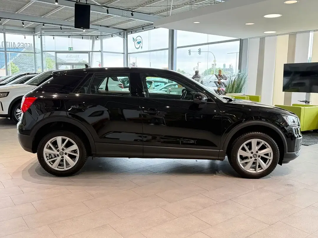 Audi Q2 - Thumbnail 7