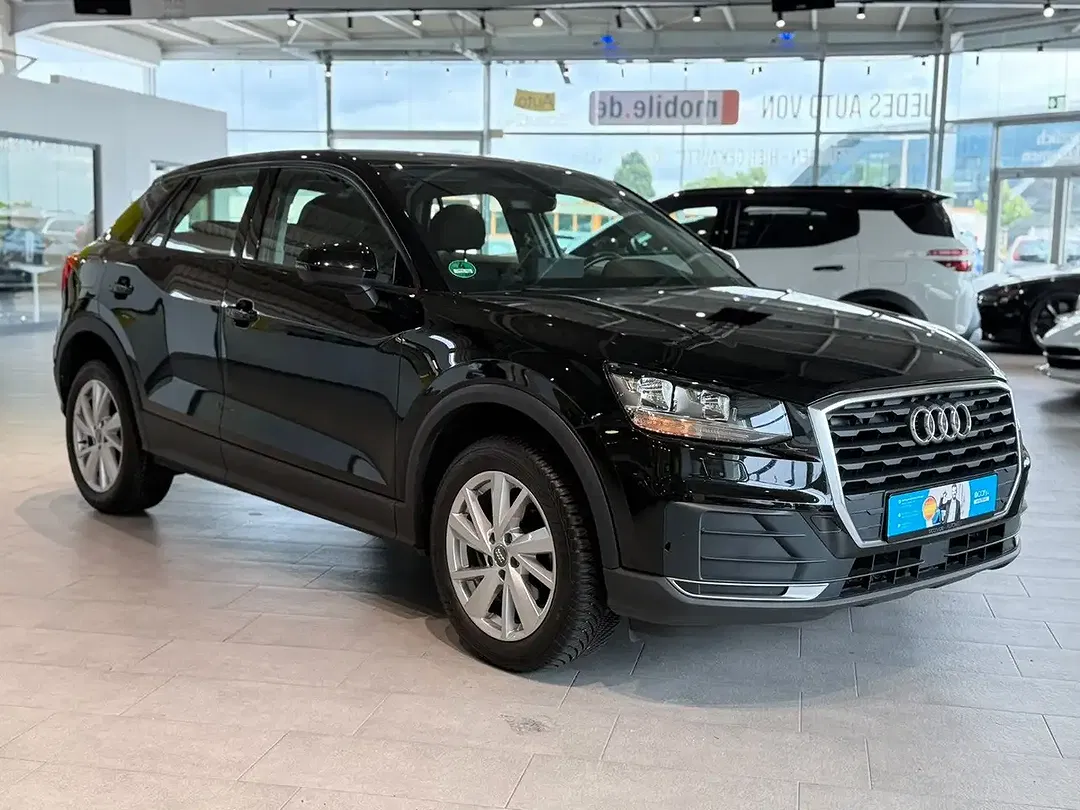Audi Q2 - Thumbnail 8