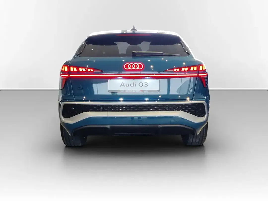 Audi Q3 - Thumbnail 5