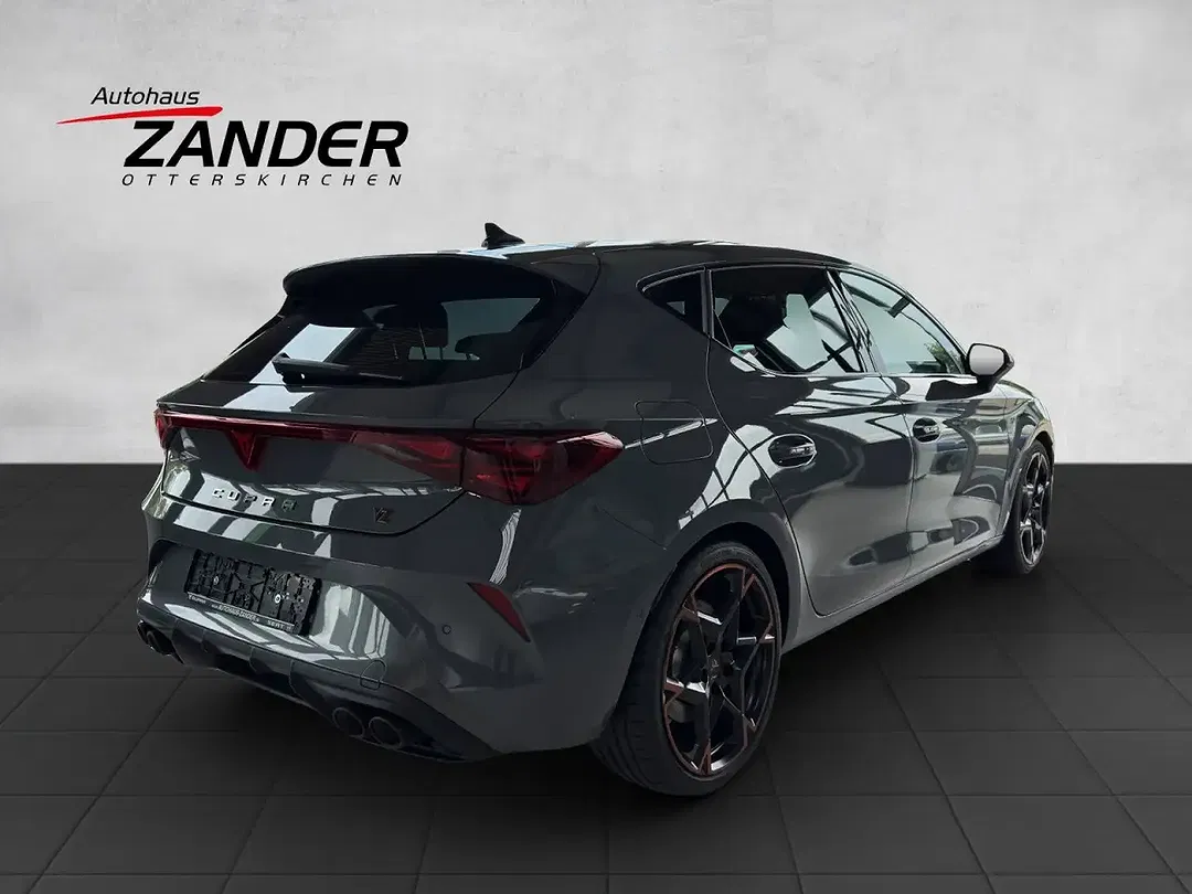 CUPRA Leon - Thumbnail 6