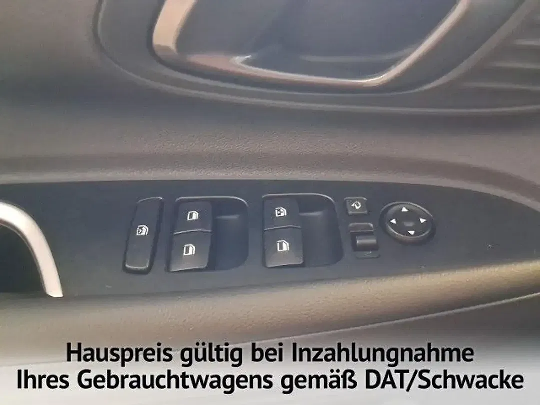 Hyundai i20 - Thumbnail 15