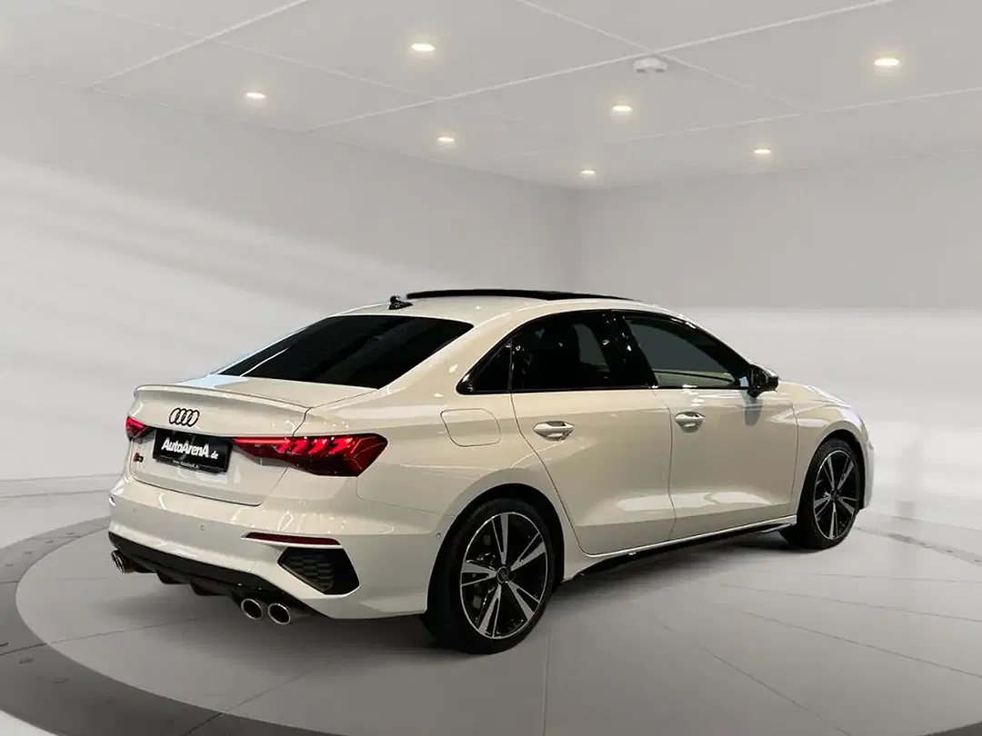 Audi S3 - Thumbnail 1