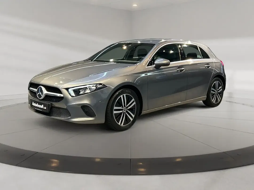 Mercedes-Benz A 180 - Thumbnail 1