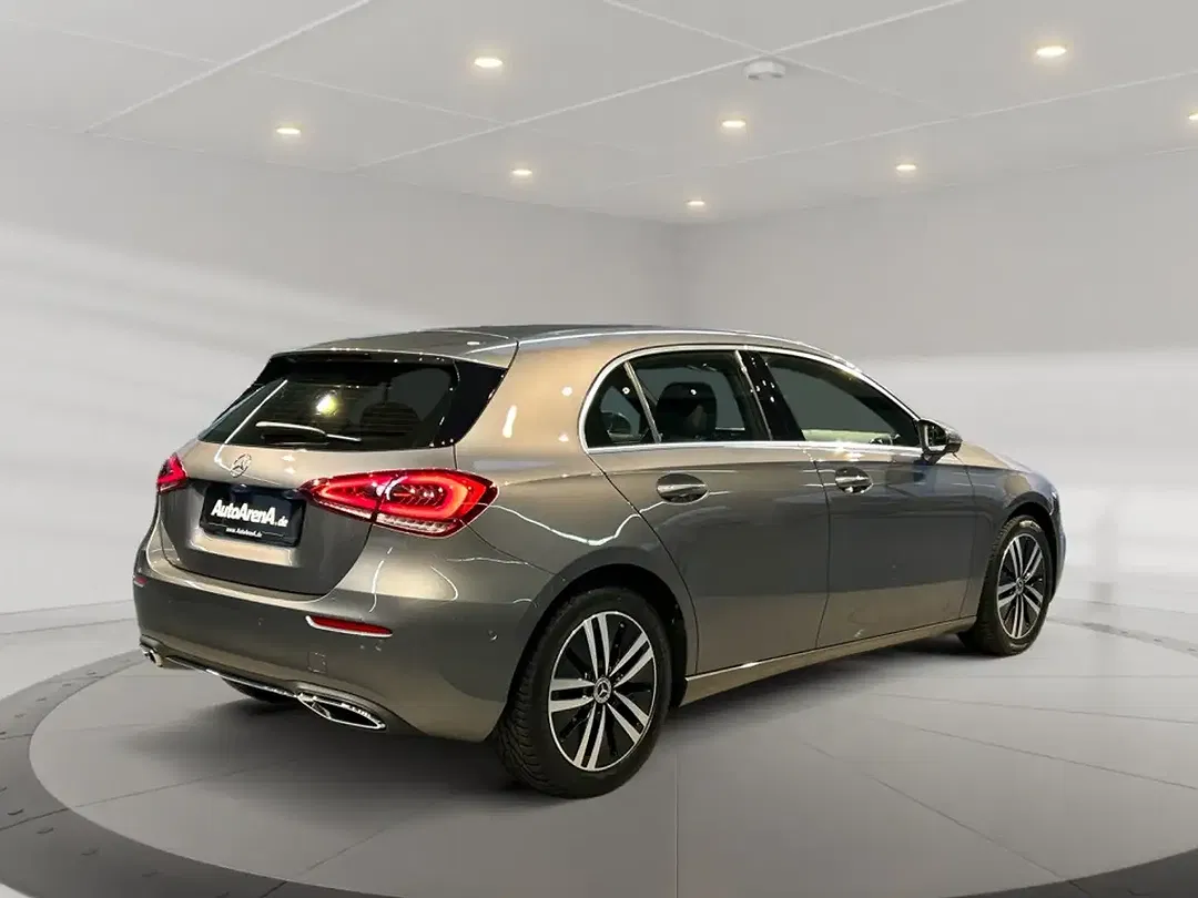Mercedes-Benz A 180 - Thumbnail 2