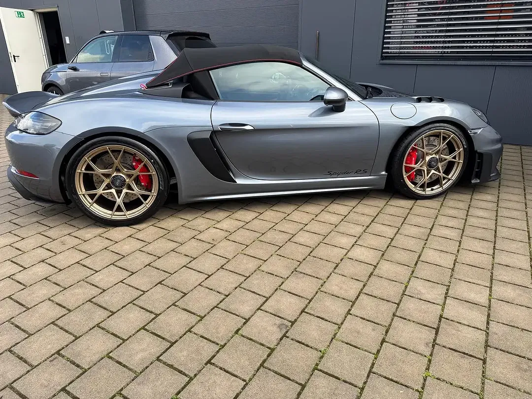 Porsche Boxster - Thumbnail 13