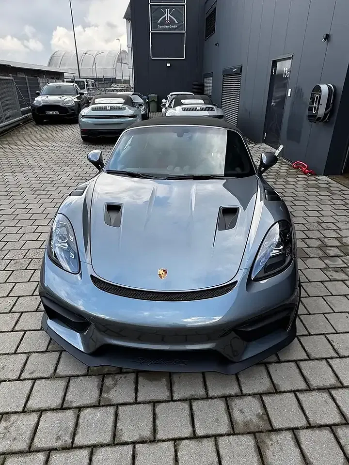 Porsche Boxster - Thumbnail 2