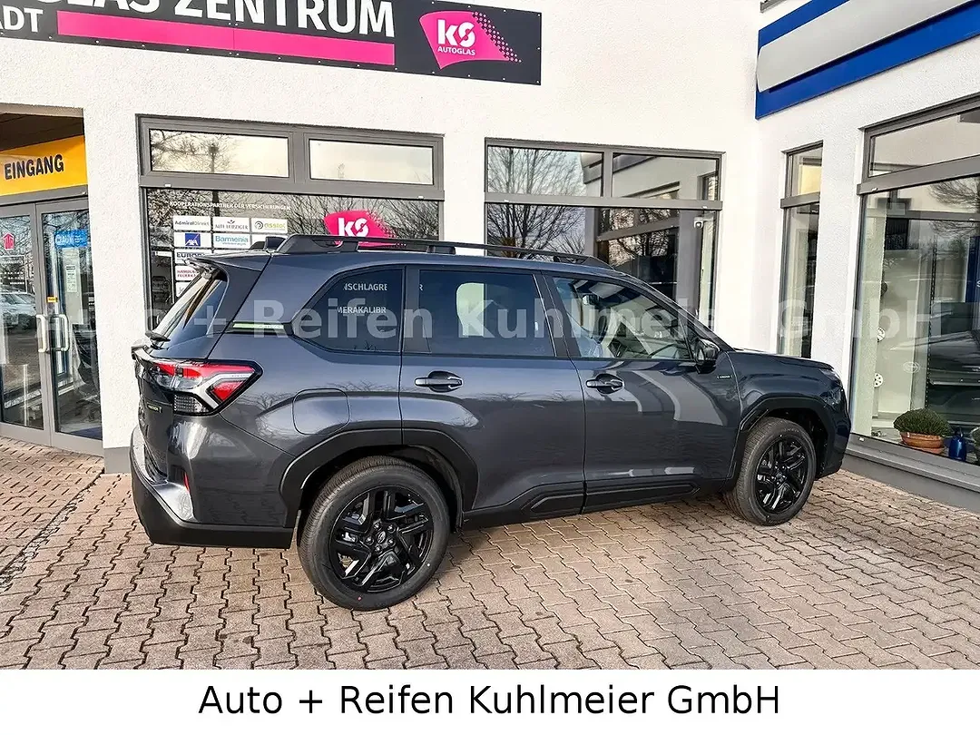 Subaru Forester - Thumbnail 4
