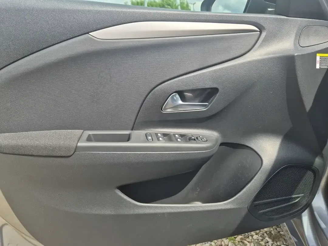 Opel Corsa-e - Thumbnail 9