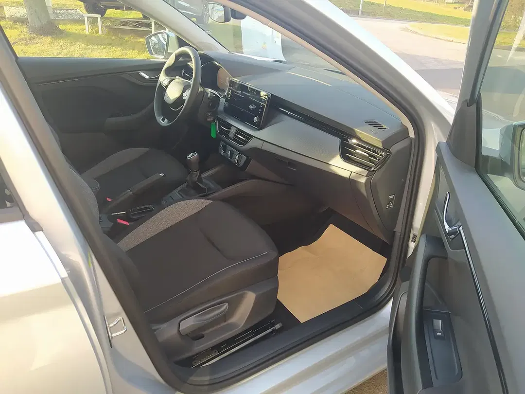Skoda Scala - Thumbnail 8