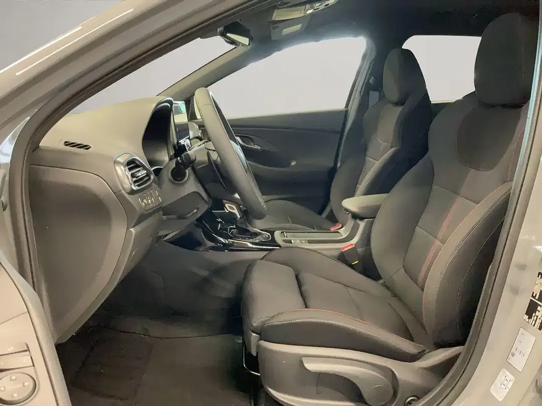 Hyundai i30 - Thumbnail 11