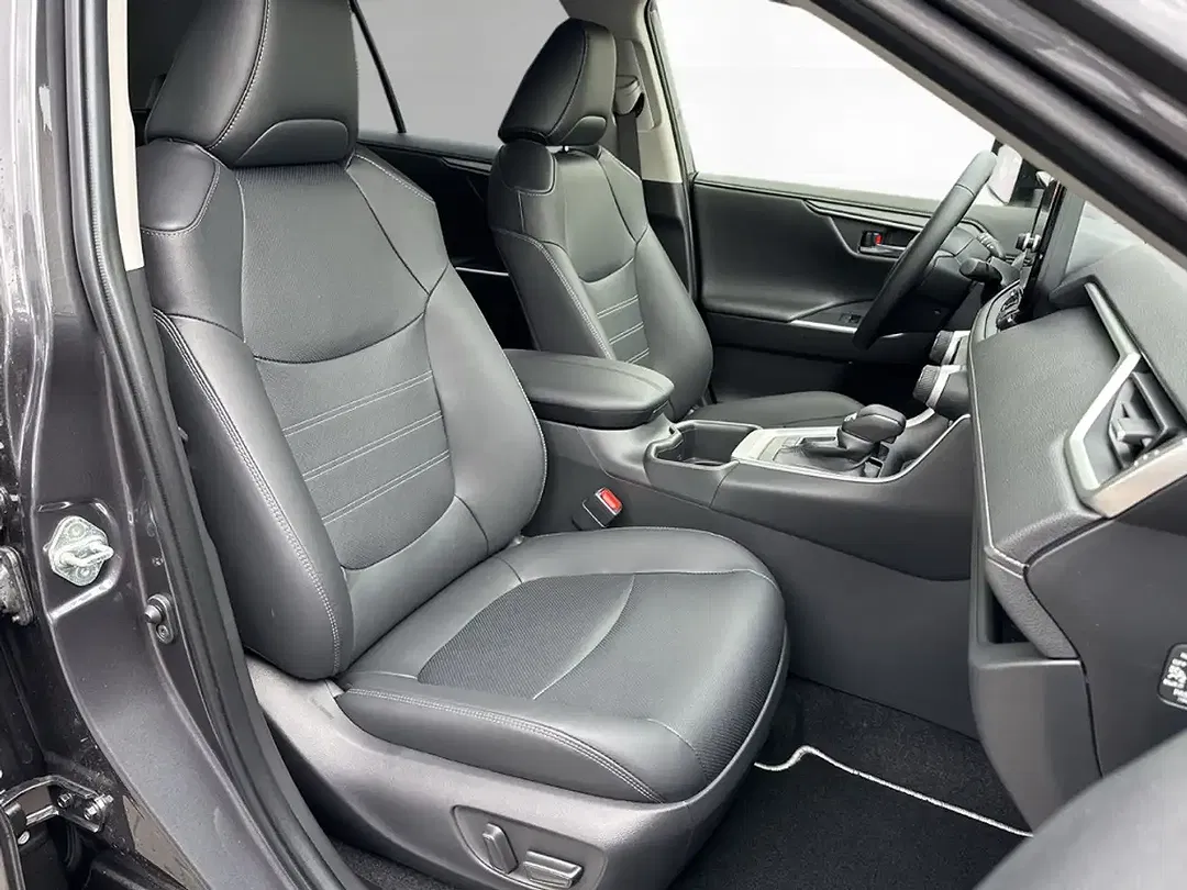 Toyota RAV 4 - Thumbnail 15