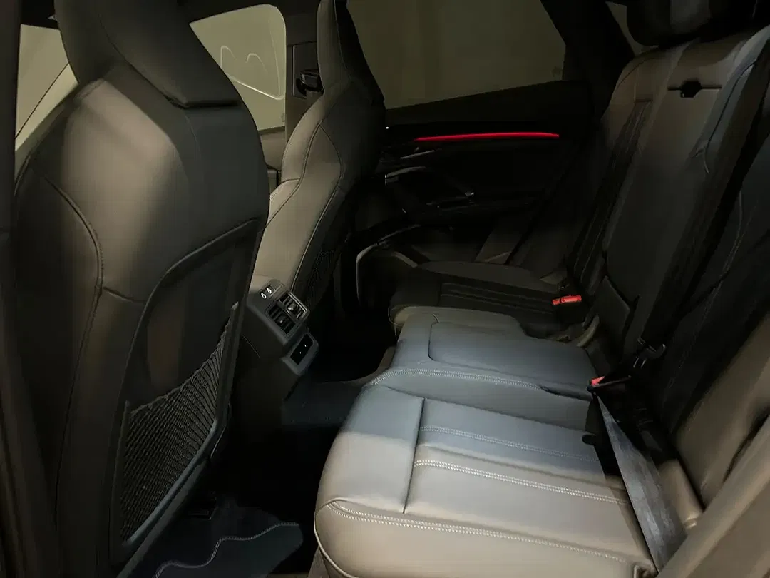 Audi Q5 - Thumbnail 11