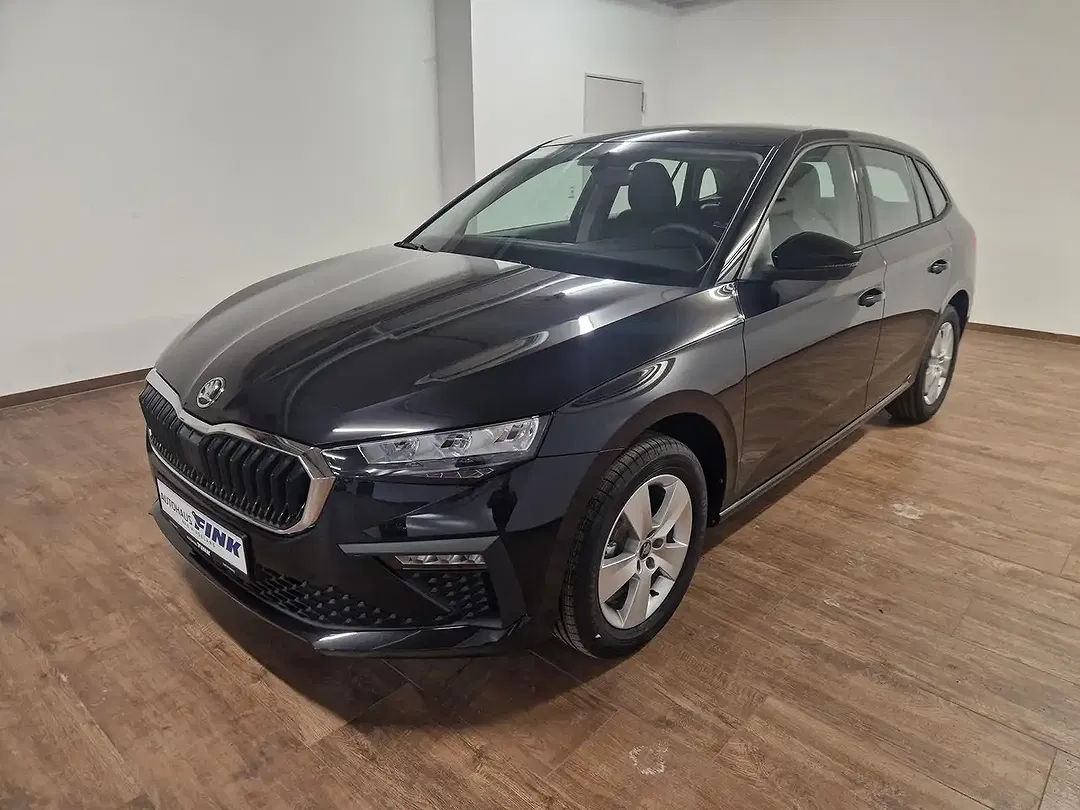 Skoda Scala - Thumbnail 1