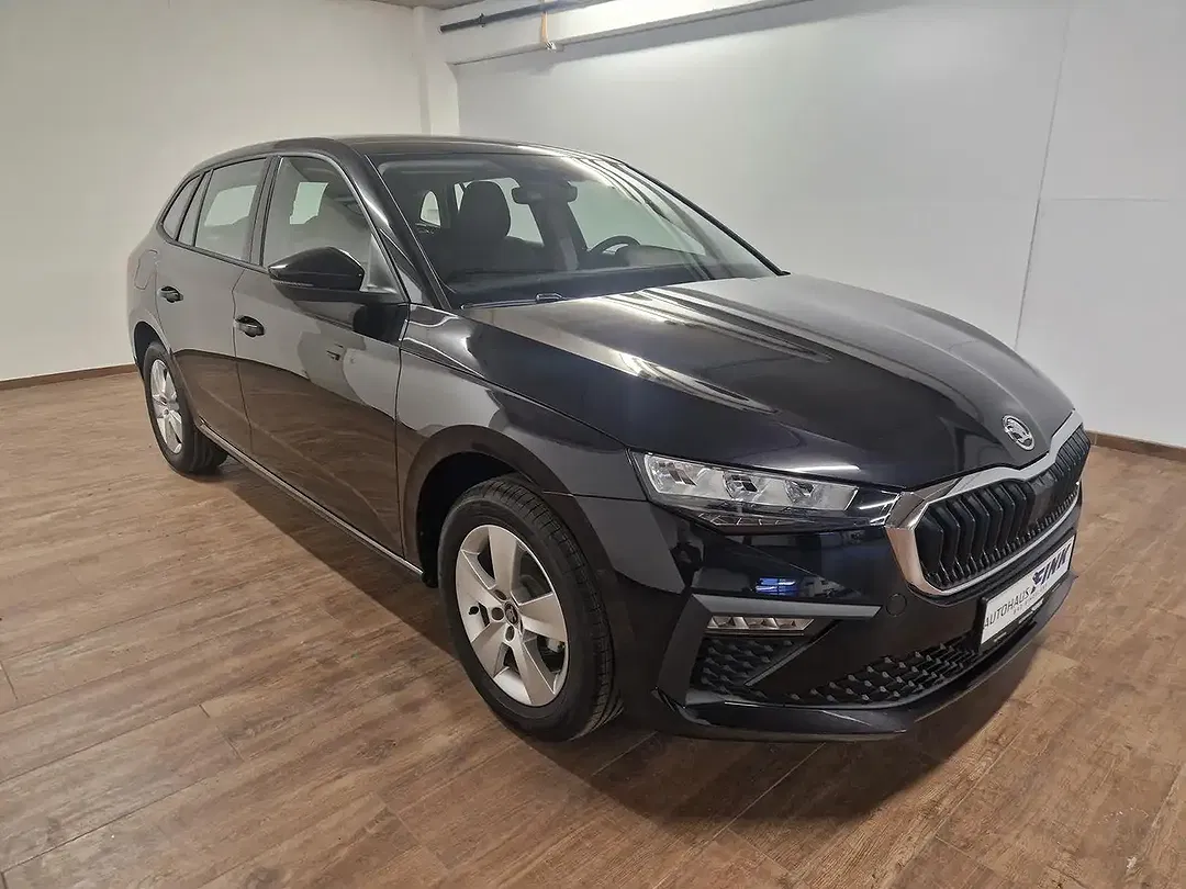 Skoda Scala - Thumbnail 3