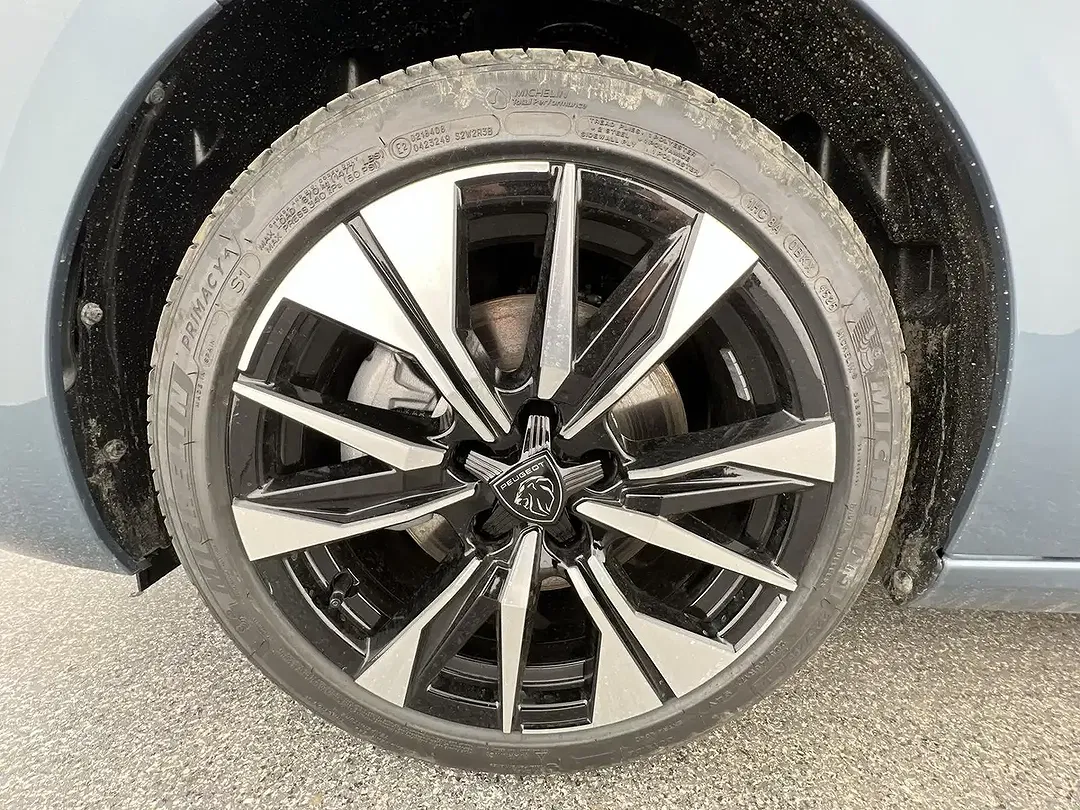 Peugeot 308 - Thumbnail 7