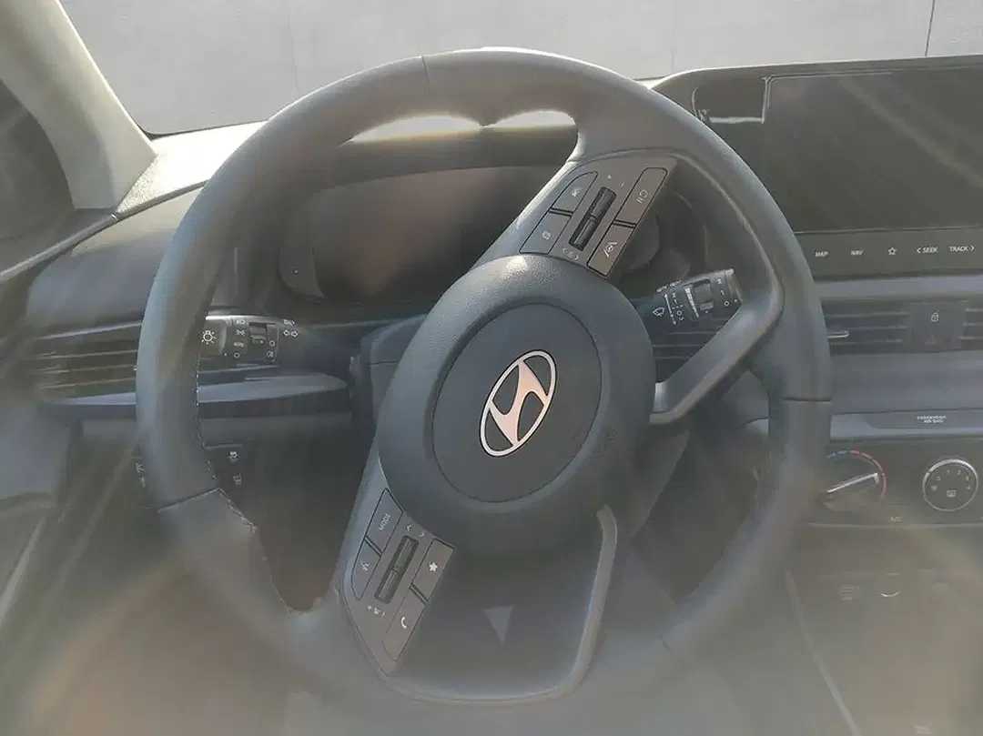 Hyundai i20 - Thumbnail 10