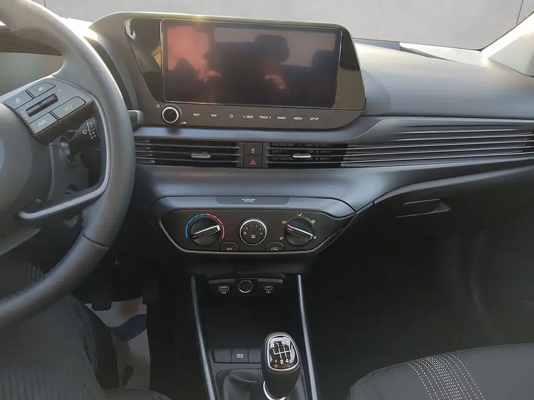 Hyundai i20 - Thumbnail 13