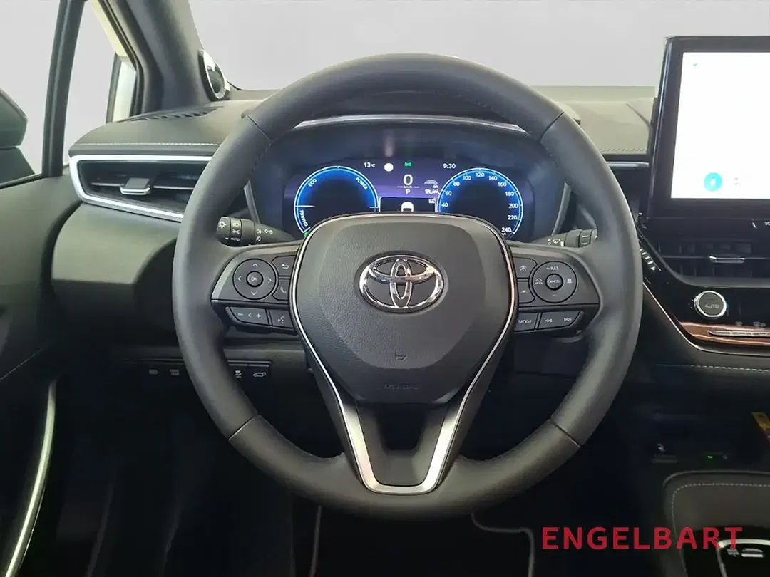 Toyota Corolla - Thumbnail 7