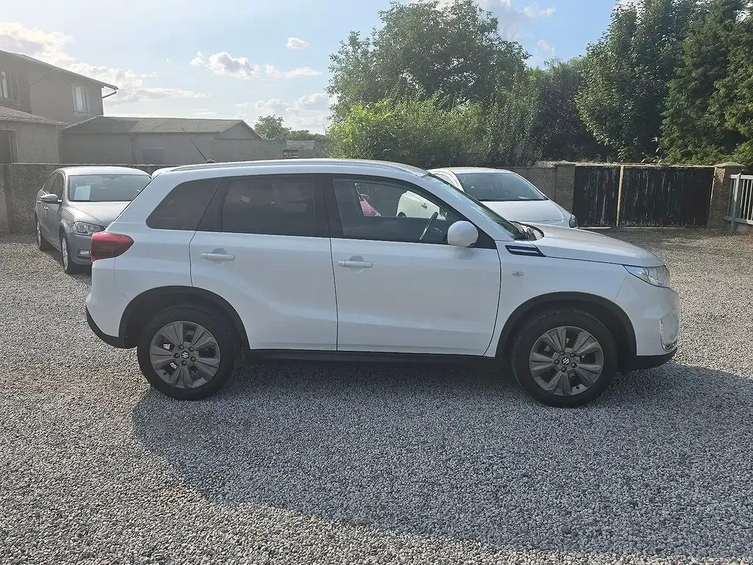 Suzuki Vitara - Thumbnail 7