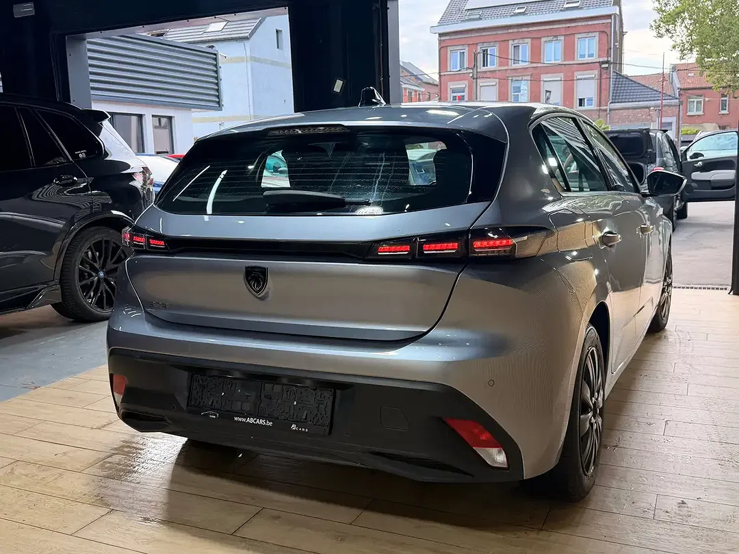 Peugeot 308 - Thumbnail 8
