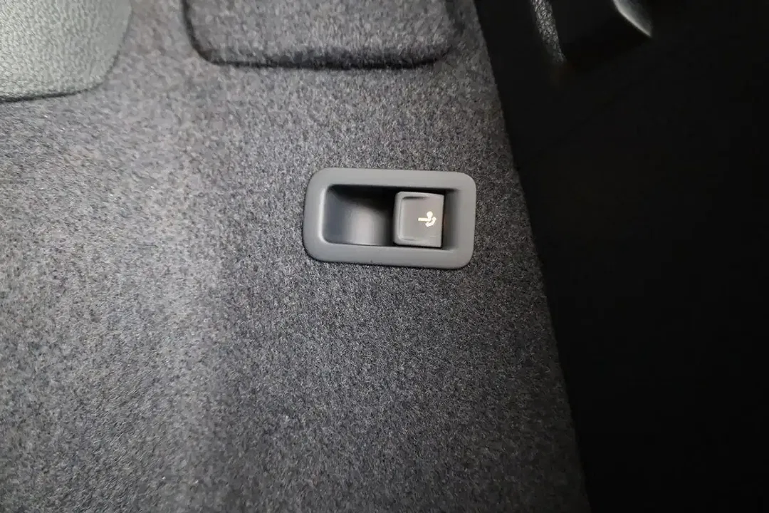 Skoda Karoq - Thumbnail 13