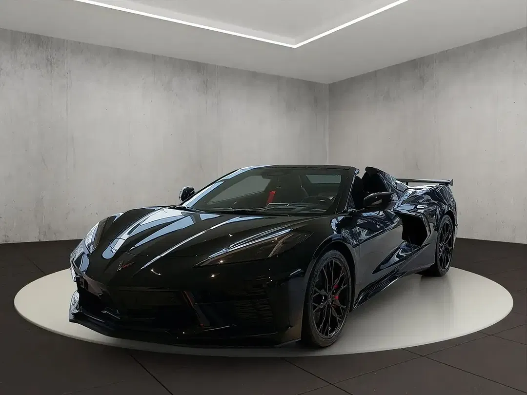 Corvette C8 - Thumbnail 1