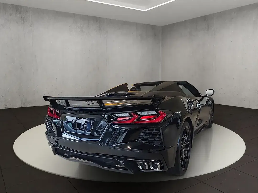 Corvette C8 - Thumbnail 5