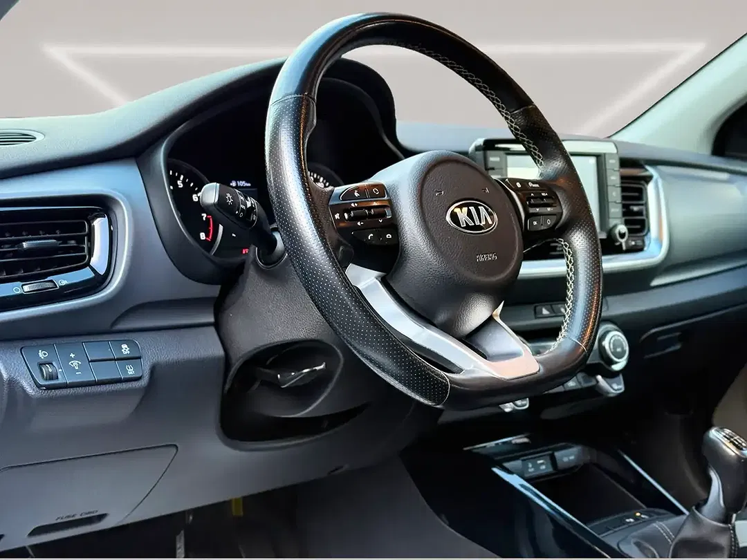 Kia Stonic - Thumbnail 12