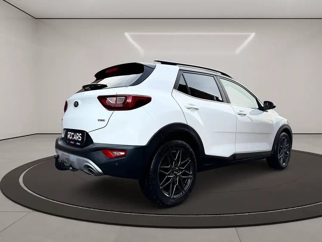 Kia Stonic - Thumbnail 6