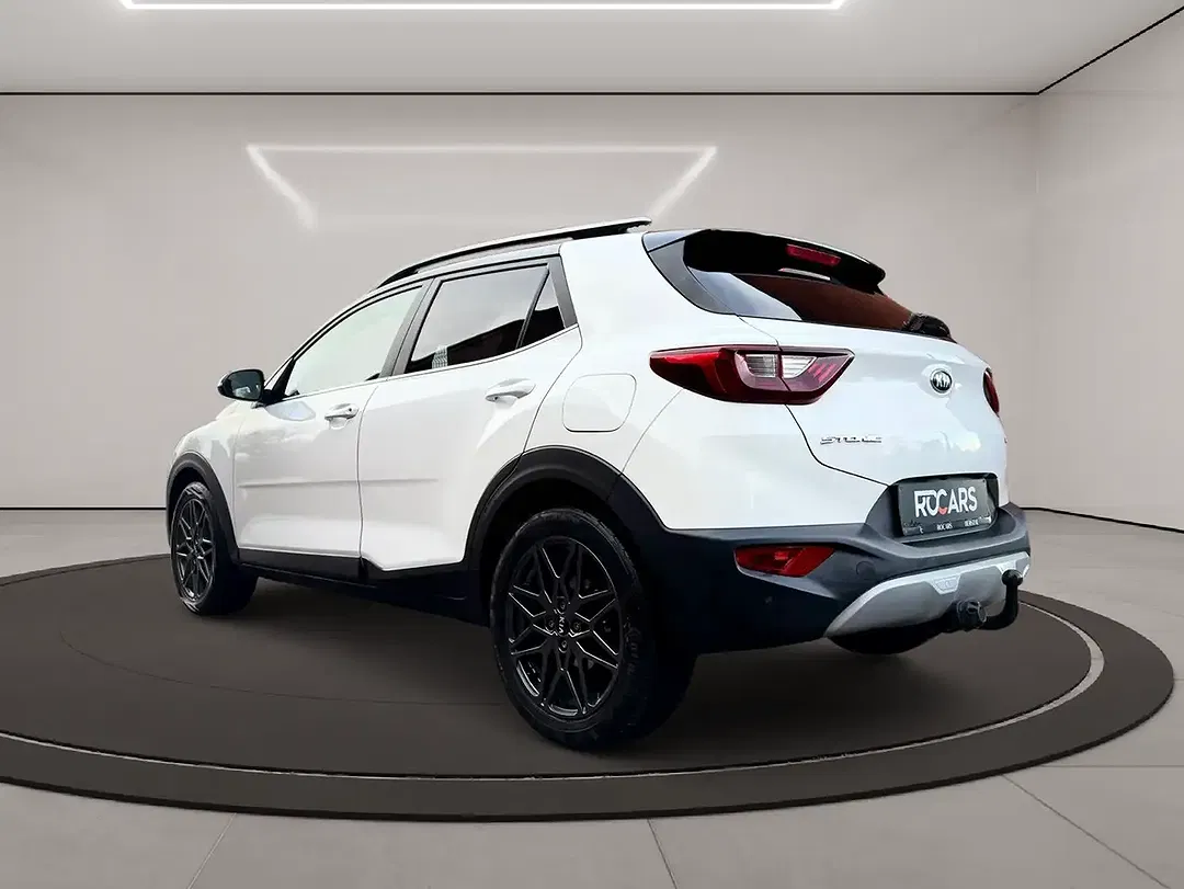 Kia Stonic - Thumbnail 9