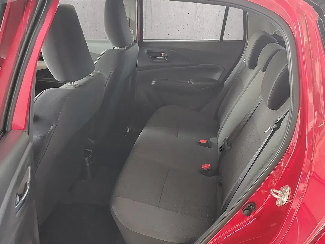 Suzuki Swift - Thumbnail 13