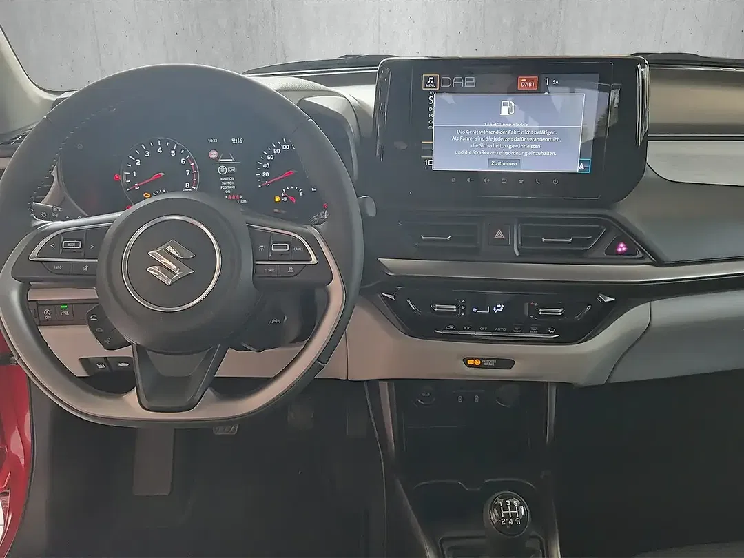 Suzuki Swift - Thumbnail 14