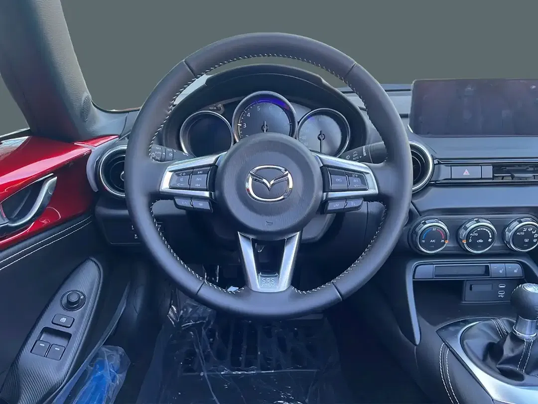 Mazda MX-5 - Thumbnail 10