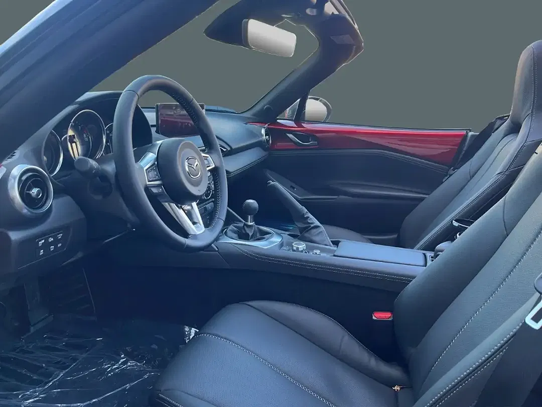 Mazda MX-5 - Thumbnail 9