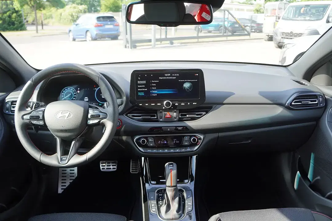 Hyundai i30 - Thumbnail 11