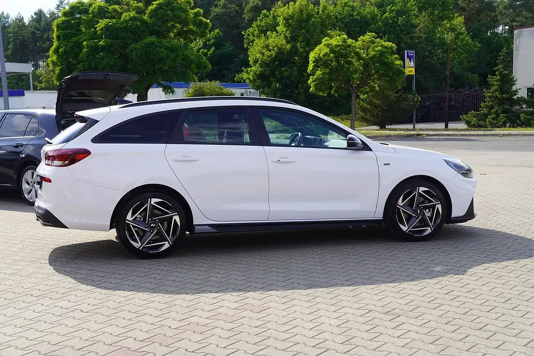 Hyundai i30 - Thumbnail 5