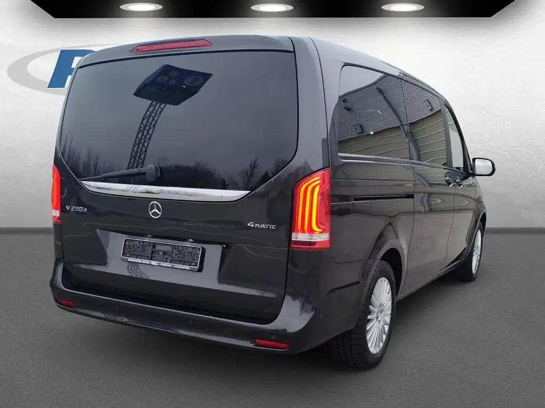Mercedes-Benz V 250 - Thumbnail 5