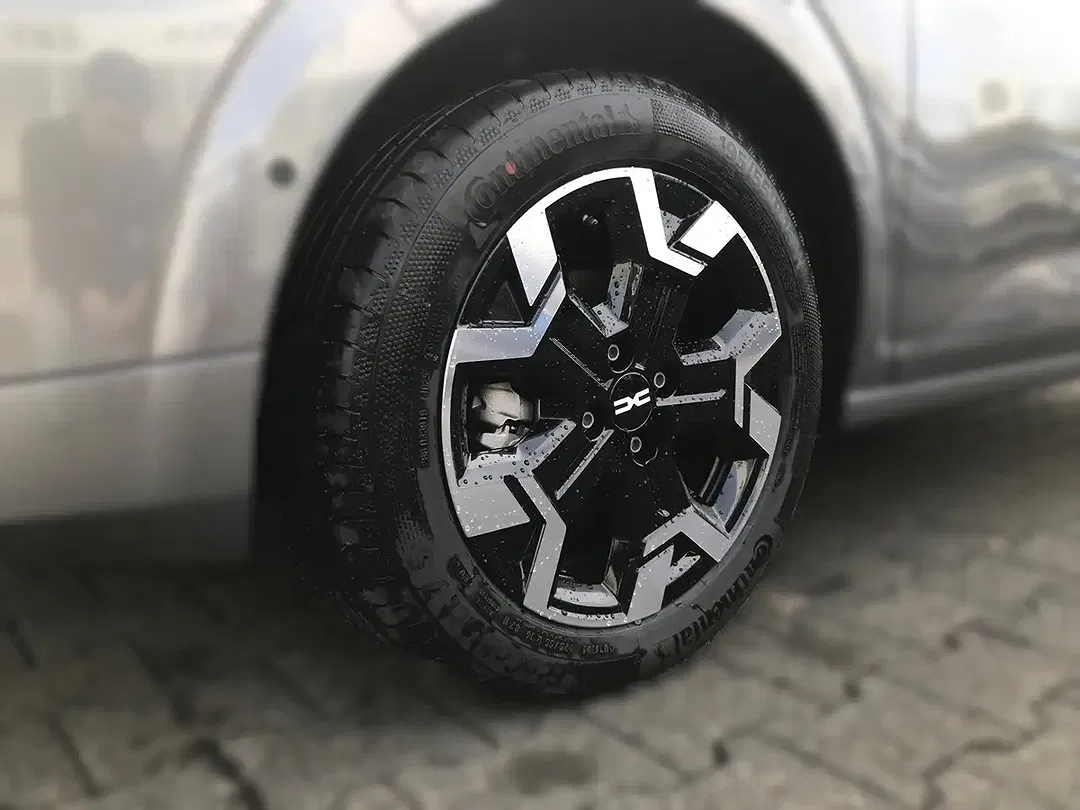 Dacia Sandero - Thumbnail 4