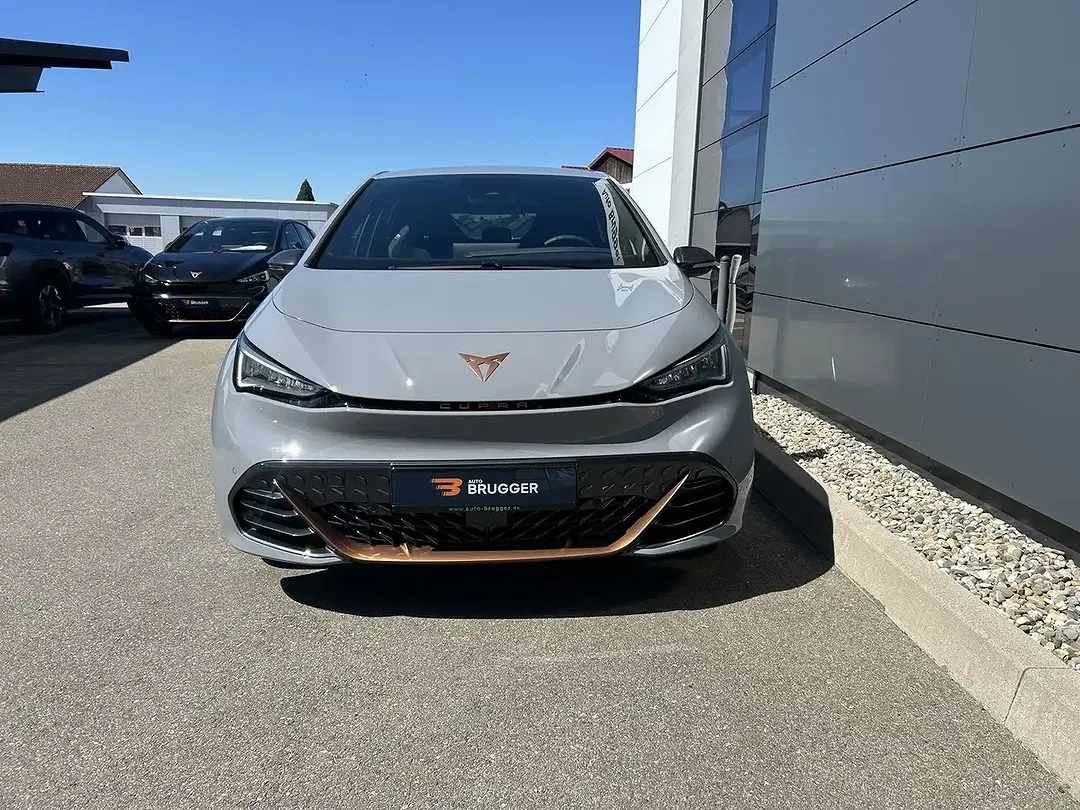 CUPRA Born - Thumbnail 2