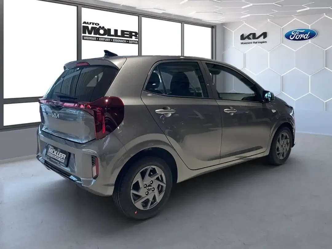 Kia Picanto - Thumbnail 3