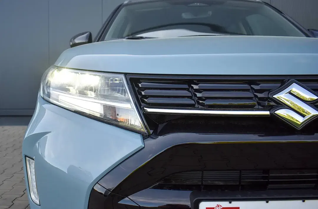 Suzuki Vitara - Thumbnail 6