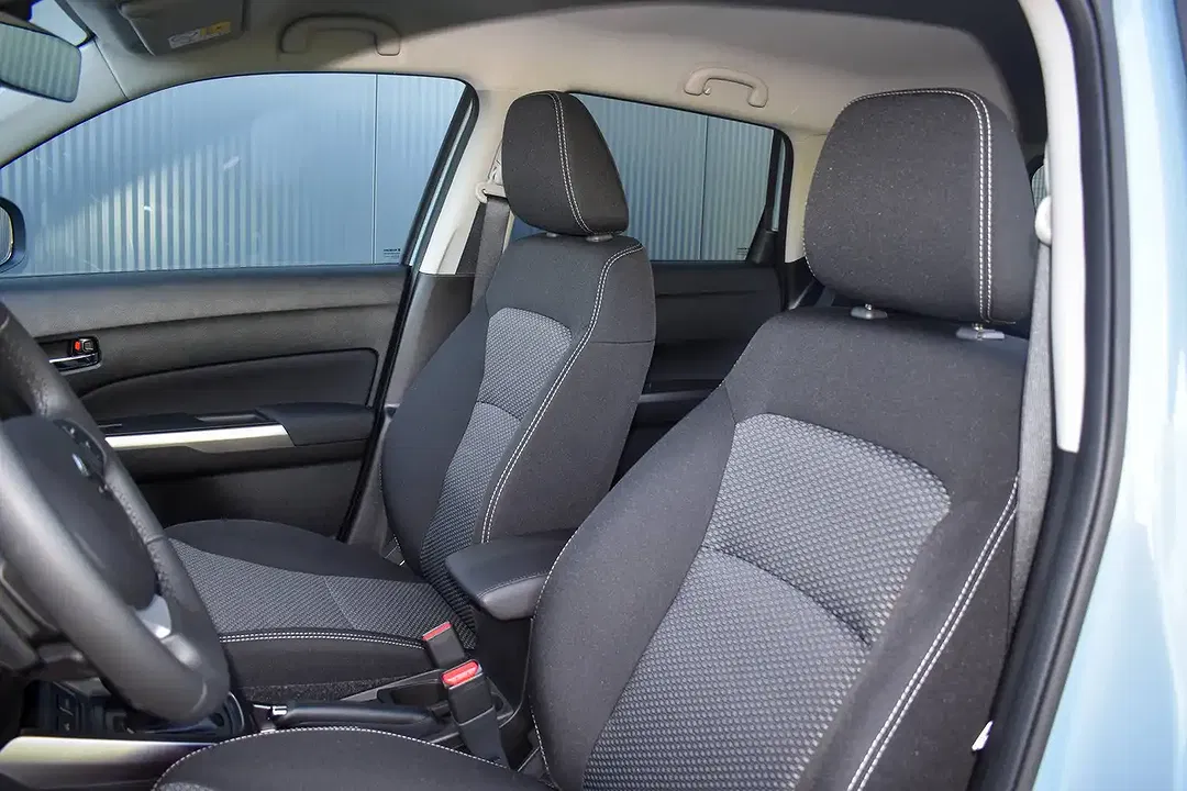 Suzuki Vitara - Thumbnail 9
