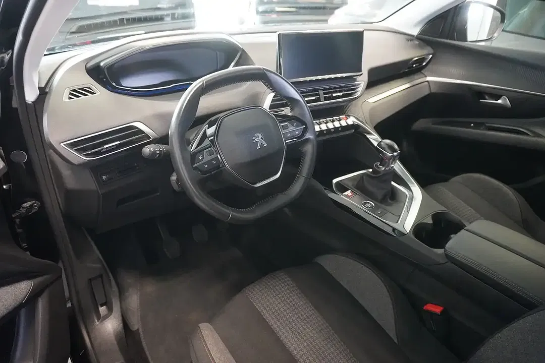 Peugeot 5008 - Thumbnail 7