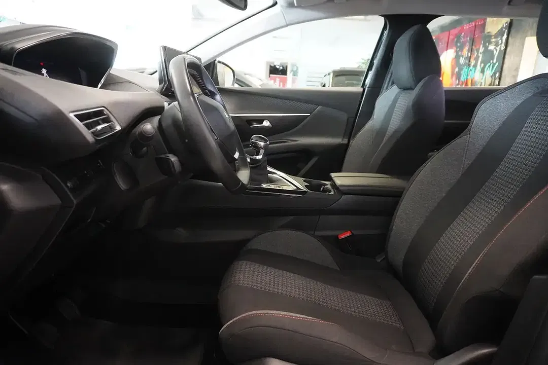 Peugeot 5008 - Thumbnail 8