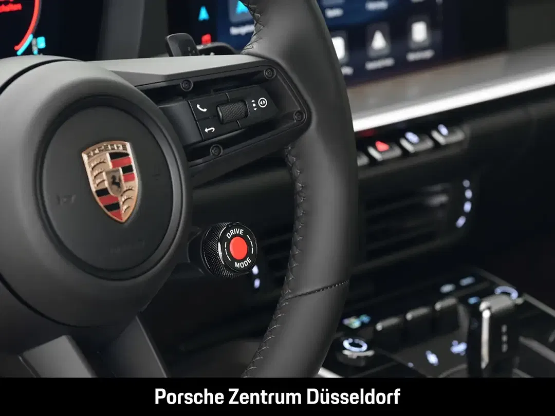Porsche 992 - Thumbnail 15