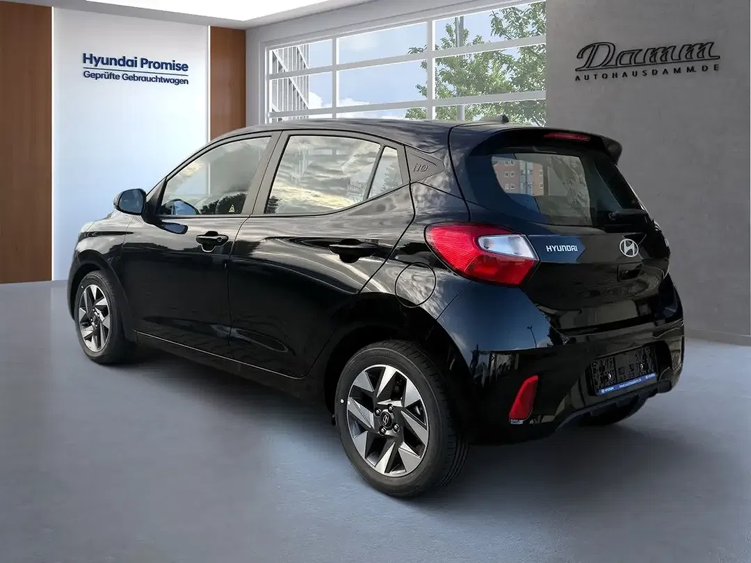 Hyundai i10 - Thumbnail 4
